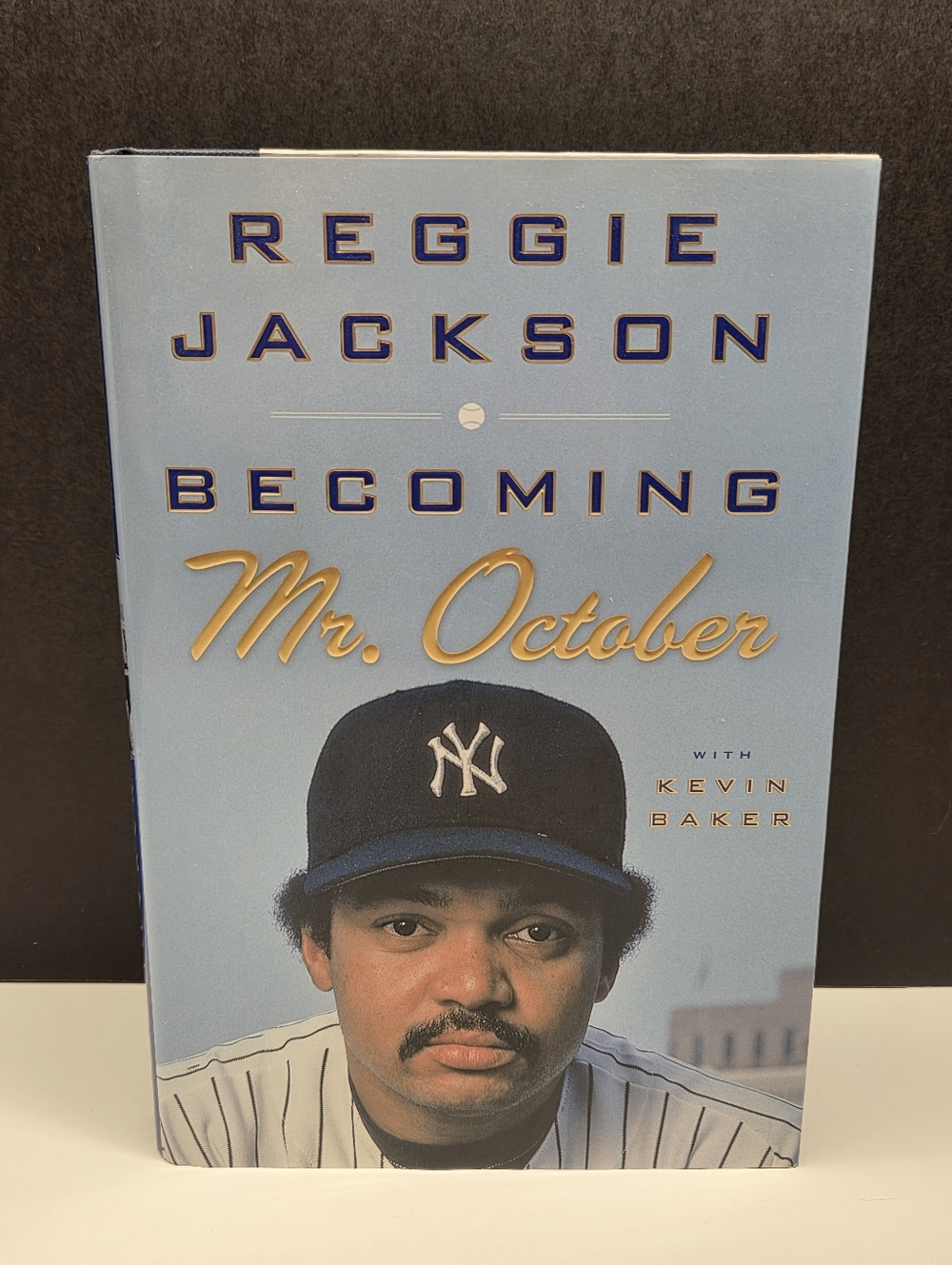 Reggie Jackson Becoming Mr. October HCDJ - 1st Edition 1st Print Good Condition